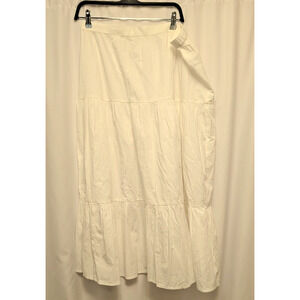 BP NWOT XL White ruffle long skirt